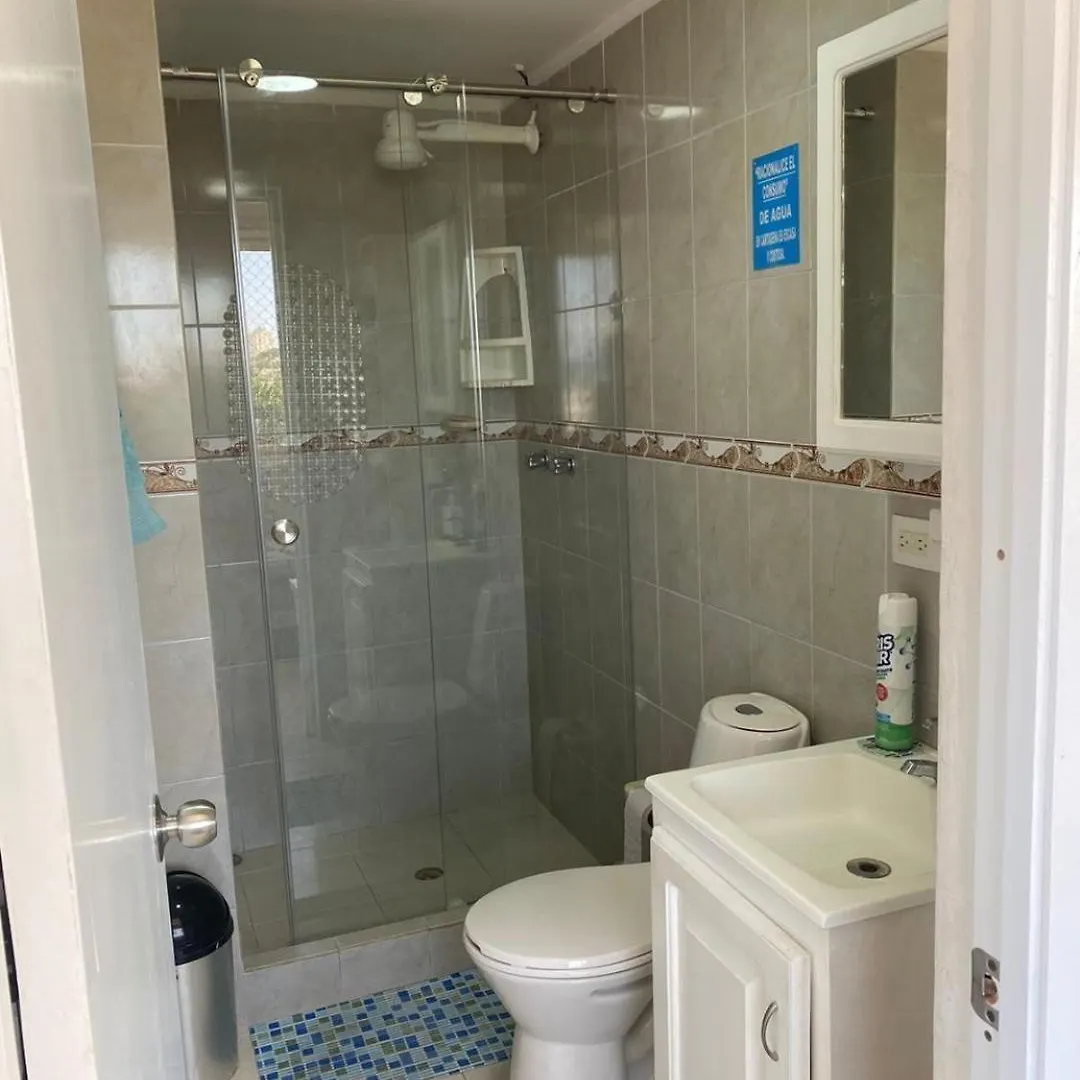 Cartagena Beach Front Apartment 0*,